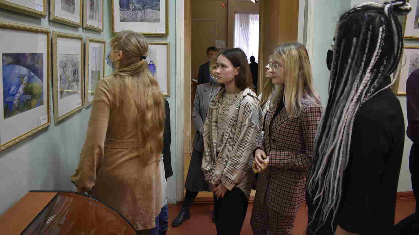 Exhibition To Stars